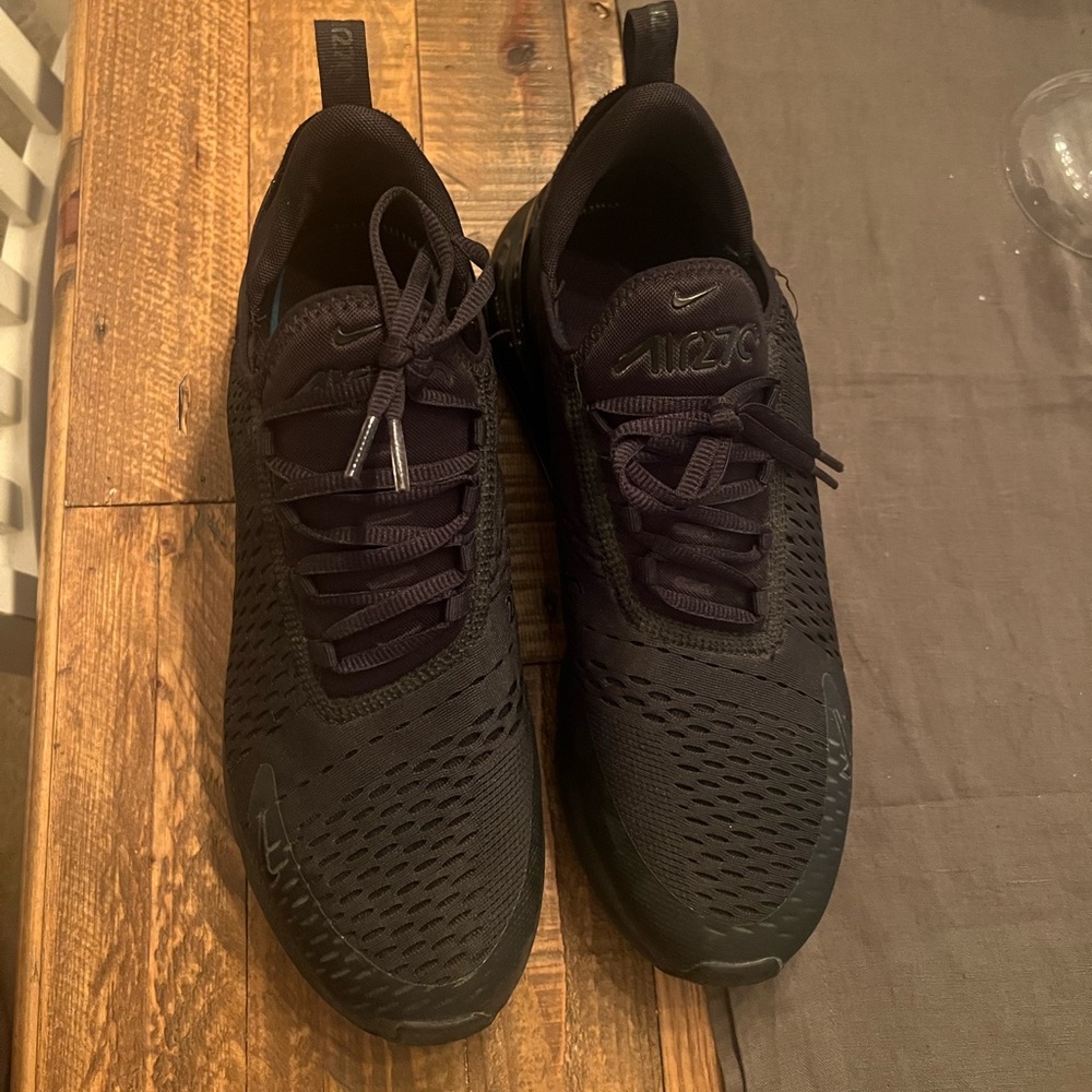 Nike Black Air Max Sneakers